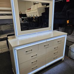Brand New Dresser Large Size W 7 Drawers & XL MIRROR ALL W/ LED Light $489