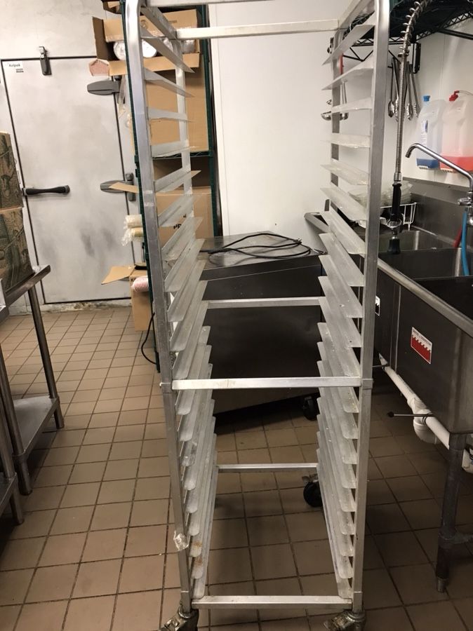 Regency 20 pan end load bun sale