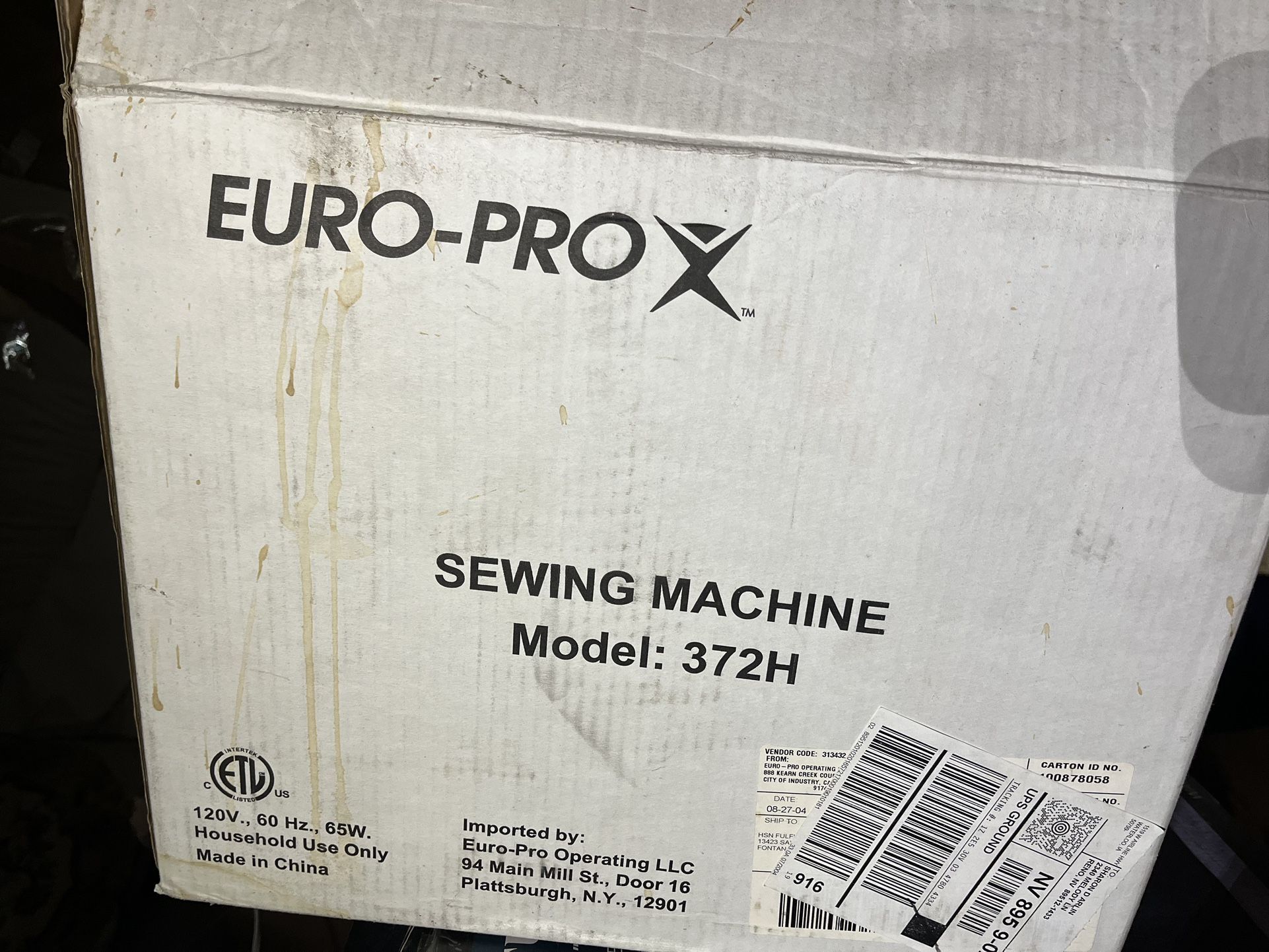 Sewing Machine. Euro-pro  X