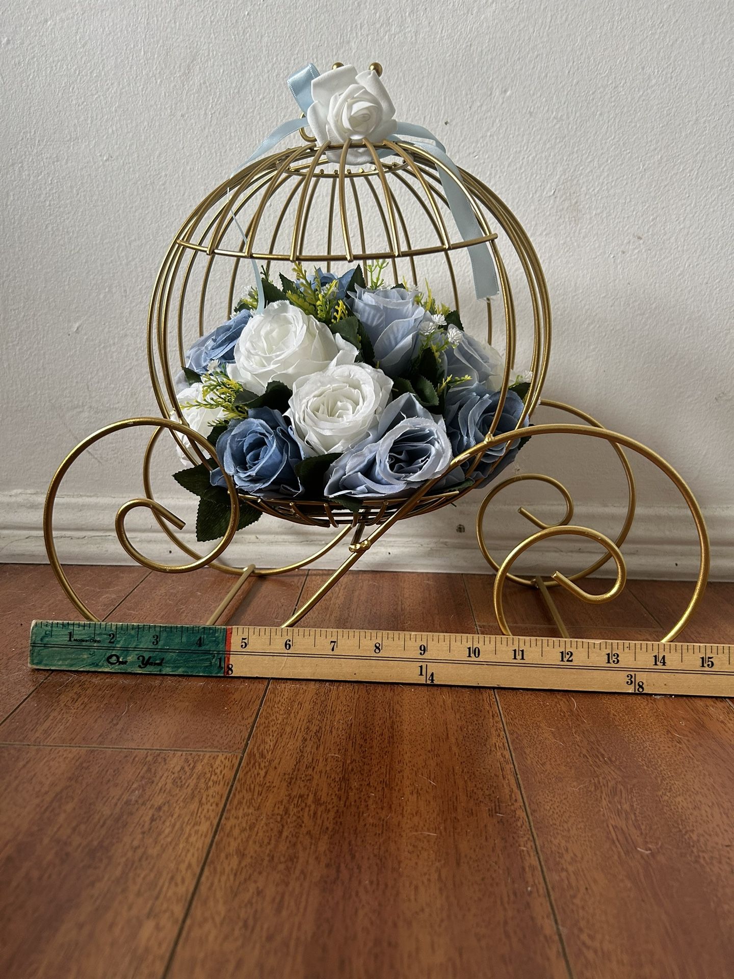 Cinderella carriage centerpieces large