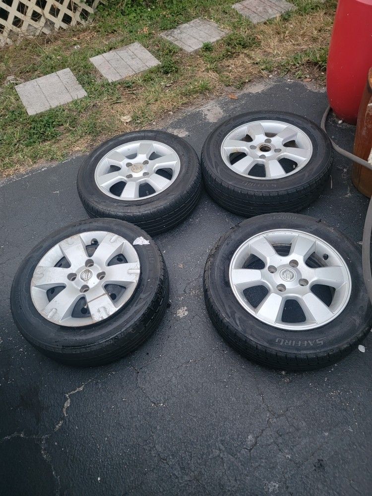 4 Tires And Rims 185/ 65/R15 Nissan Sentra