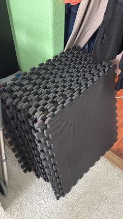 2’x2’ 1/4” rubber mat