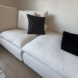 Couch FOR SALE! (Only 1 Year Old) Venmo, PayPal, Or Zelle 