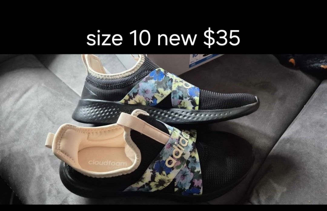 New Womens Adidas Shoes Size 10