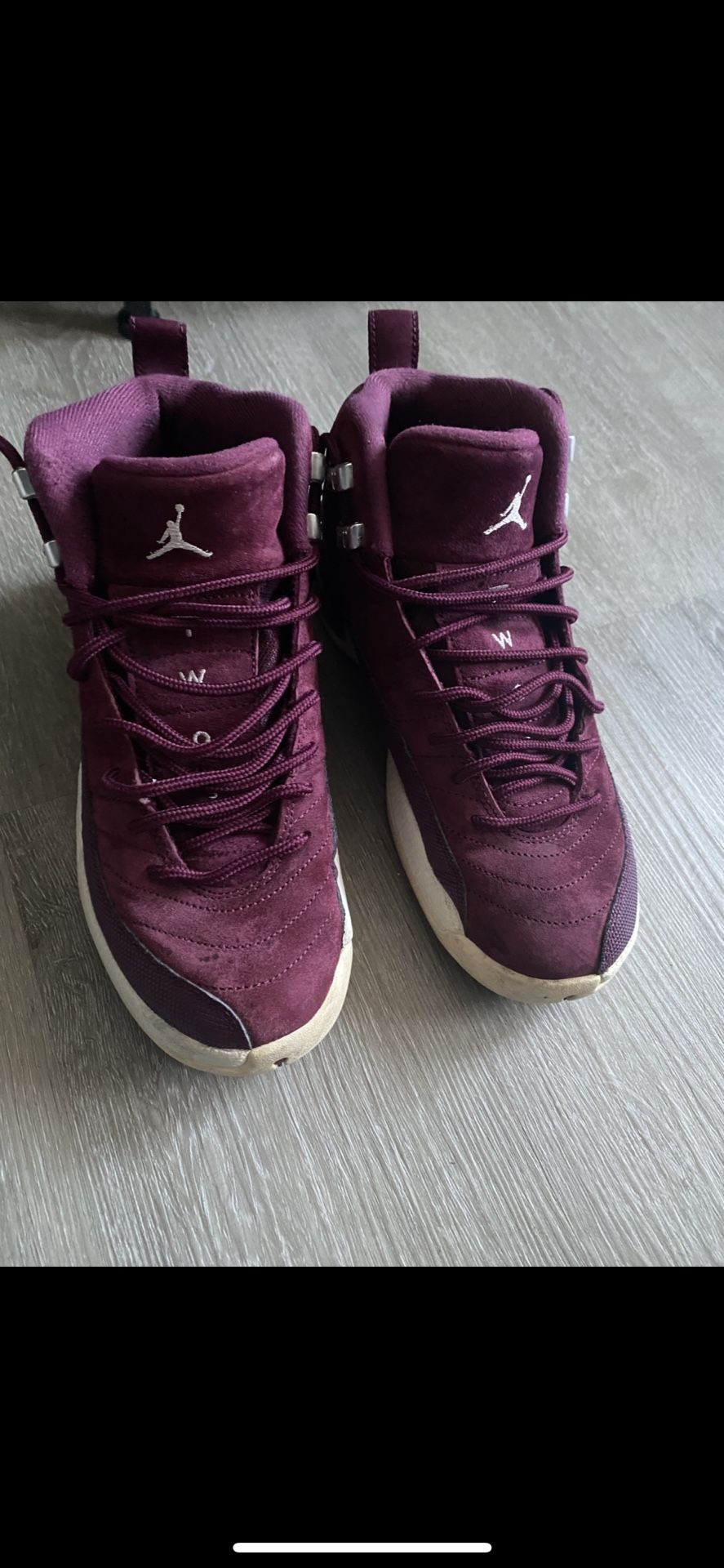Jordan 12 Retro Bordeaux