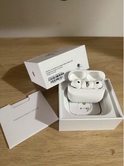 Apple AirPods Pro 3 Active Noise Cancellation w/ Case, & Extra Earpieces