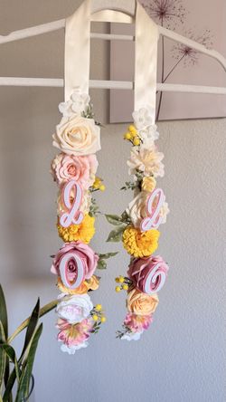 Graduation Lei
