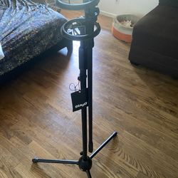 Microphone Stand (universal)