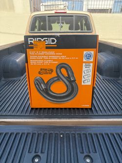 NEW RIDGID 2-1/2 in. x 7 ft. DUAL-FLEX Locking Vacuum Hose Kit