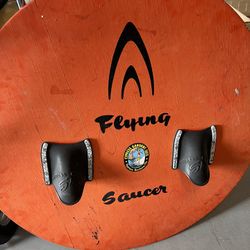Vintage Cypress Gardens FLYING SAUCER 