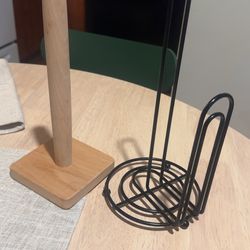 Kitchen towel holder