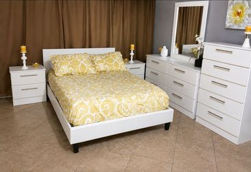 Bedroom Set - Juego de cuarto