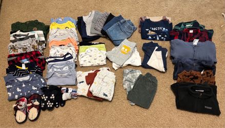 Baby Boy’s 12 Months Clothing Bundle