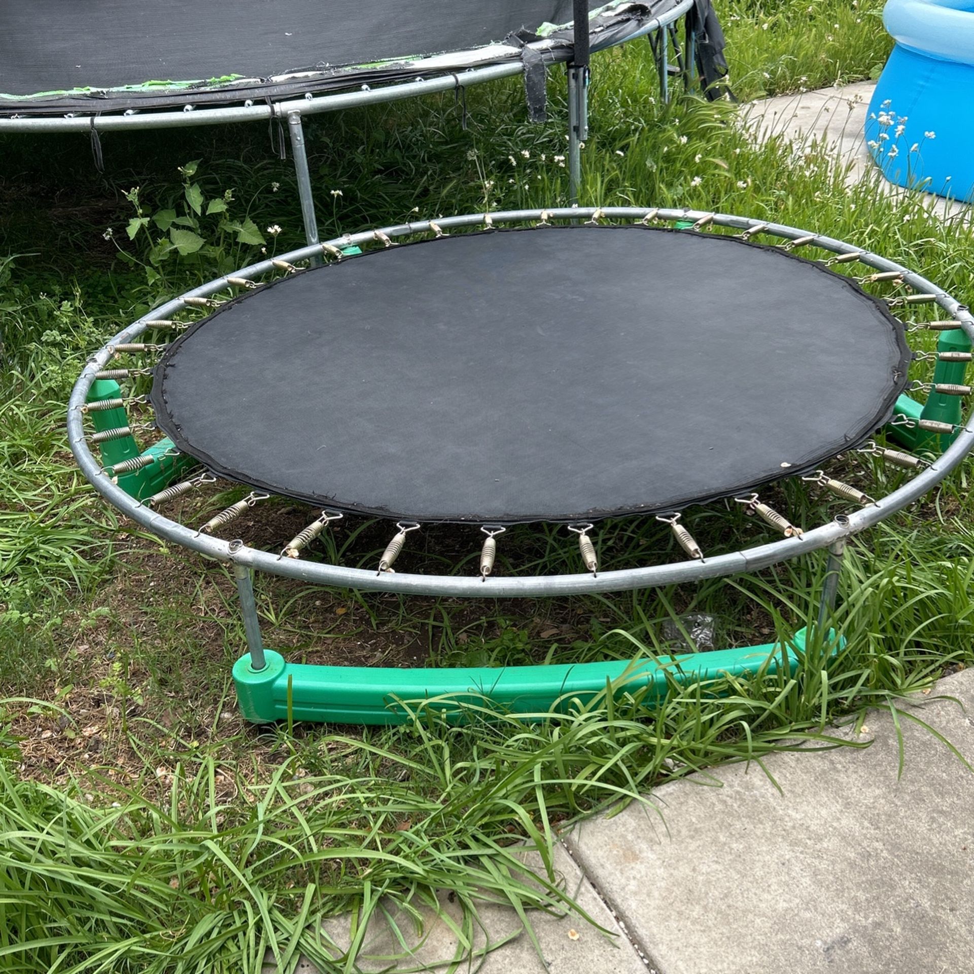 Free Kids Trampoline 