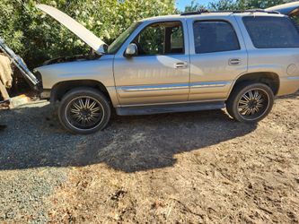 22 inch chevy silverado  6 lug wheels off 03