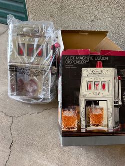 NEW! Slot machine liquor dispenser