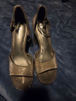 No Boundaries Heeled Sandals Size 10