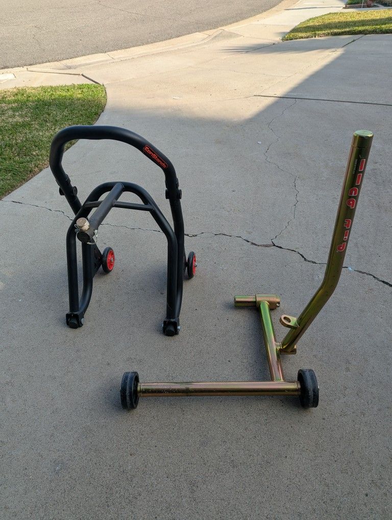 Pit Bull Stand (single swing arm)