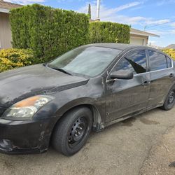 2009 Nissan Altima With Free Carplay 