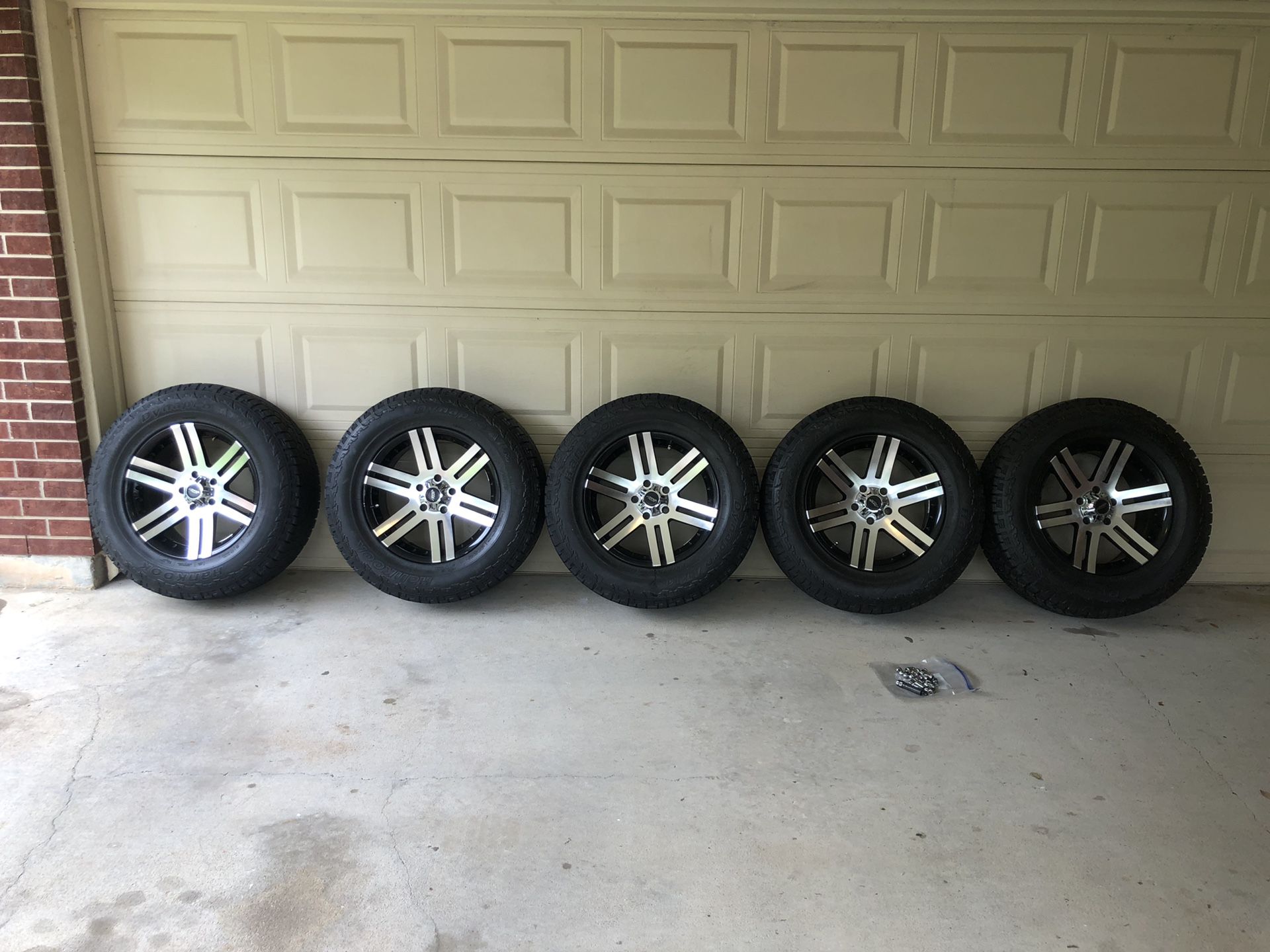 Wheel & Tire Set