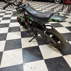 Toa Toa 110 cc Dirtbike