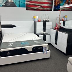 Labor Day Pre Sale Now🇺🇸Beautiful White Lacquer 5pc Bedroom Furniture Set On Sale $999