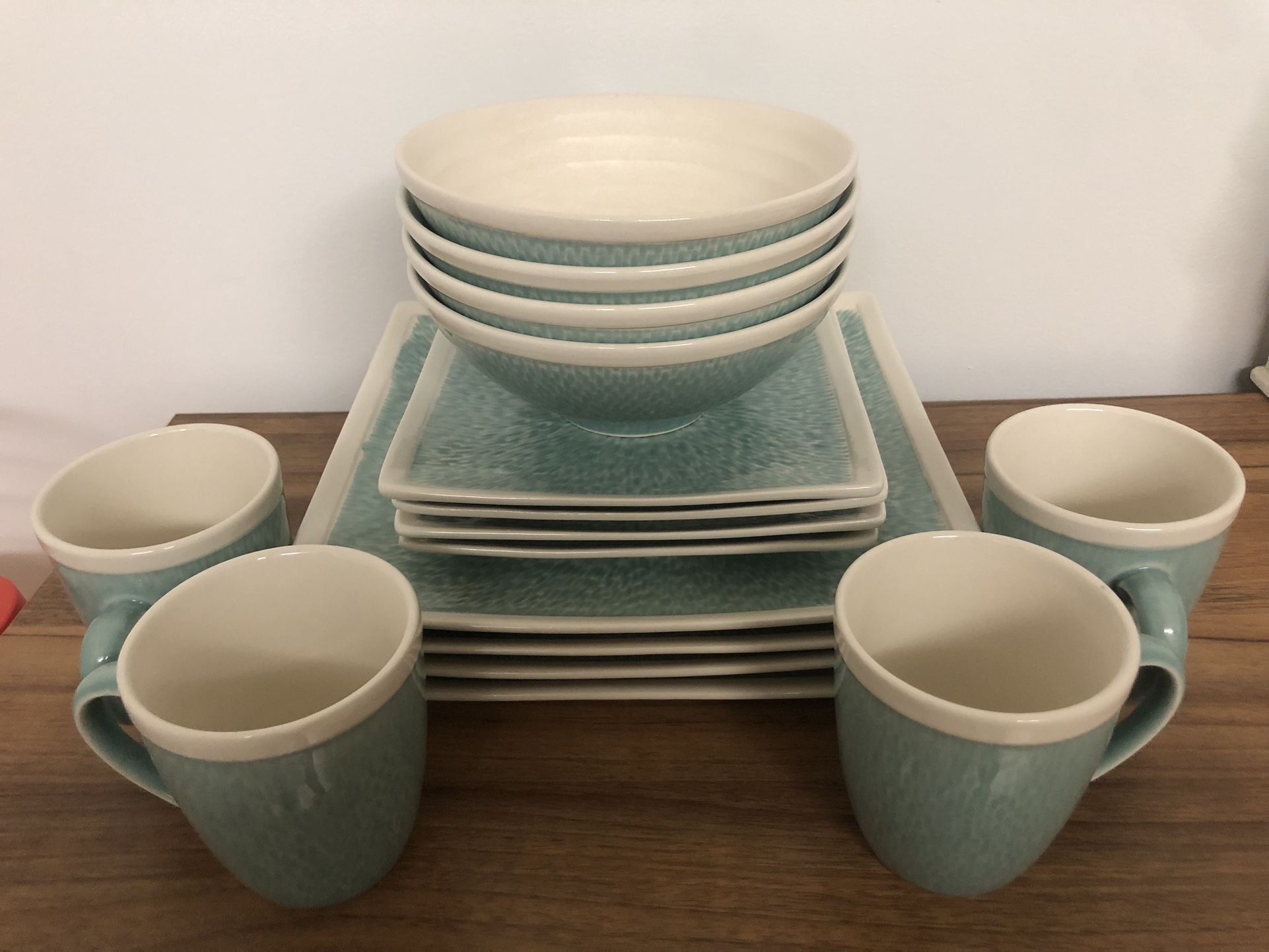 Sango Vega Aqua 16 Piece Dinnerware Set