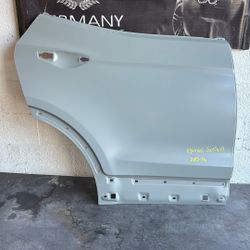 2013 2014 2015 2016 2017 2018 Hyundai Santa Fe Rear Right Door Shell New