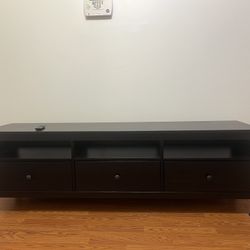 Stylish TV Stand / Entertainment Console