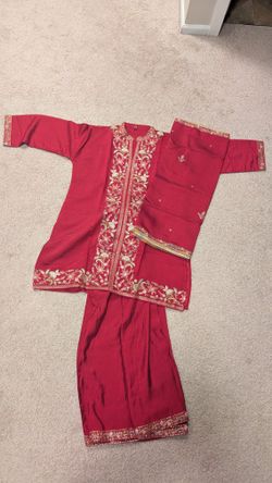 Women's Indian Dress