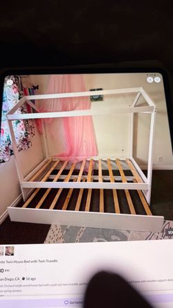 White Twin House Bed with Twin Trundle