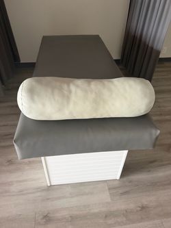 Pillow bolsters