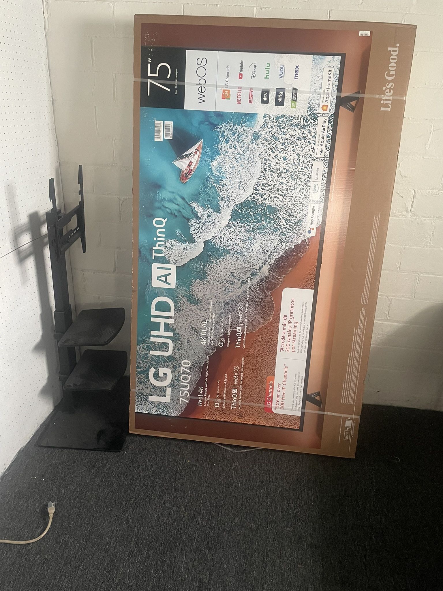 75” LG TV