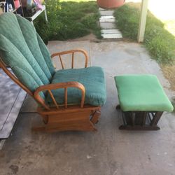 Glider Rocking Chair 
