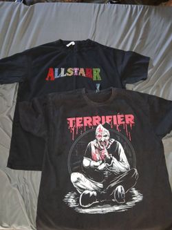 2 mens XL Tshirts