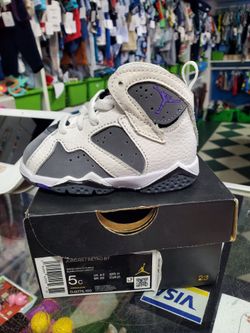 New Baby Shoes Size 5