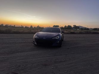 2013 Scion Fr-s (Make offers)