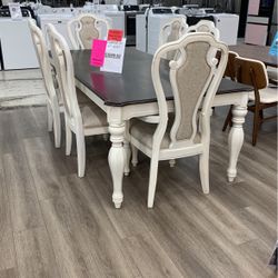 Pinewood 7 Pc Set 