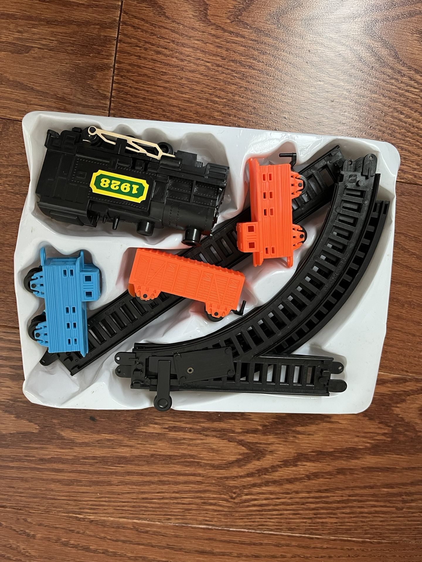 Vintage Miniature Plastic Train, And Farm Set Complete Inbox With Insert
