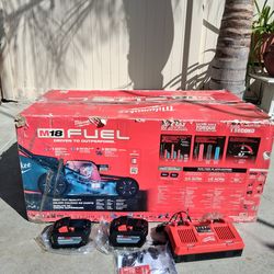 Milwaukee M18 Fuel 21" self propelled mower kit