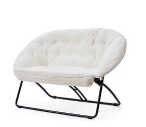 Folding lounge chair