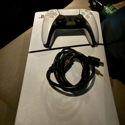 USED: PlayStation5 (disk Edition) With 1 Controller And 1 Media Remote