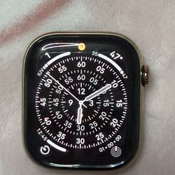 Apple Watch Series 11 Color Gold Titanium