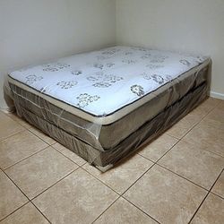 NEW QUEEN-SIZE PILLOW TOP MATTRESS AND BOX SPRING 💤