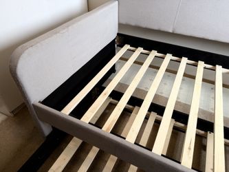 Upholstered Twin Daybed with Pull-Out Trundle