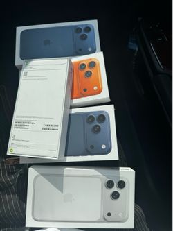 iPhone 17 pro max ( brand new locked)