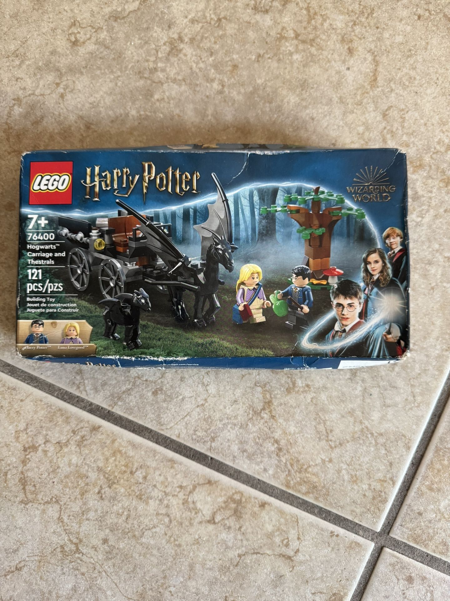 LEGO Harry Potter Hogwarts Carriage and Thestrals 76400 New Sealed Set