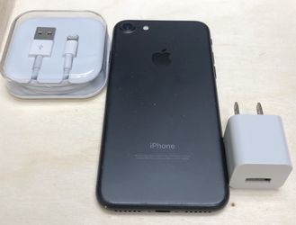 iPhone 7 32GB Factory Unlocked