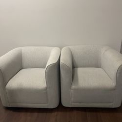 Wallace & Bay Ryan Swivel Accent Chair