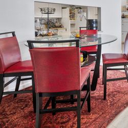 Dinning Table With 4 Chairs